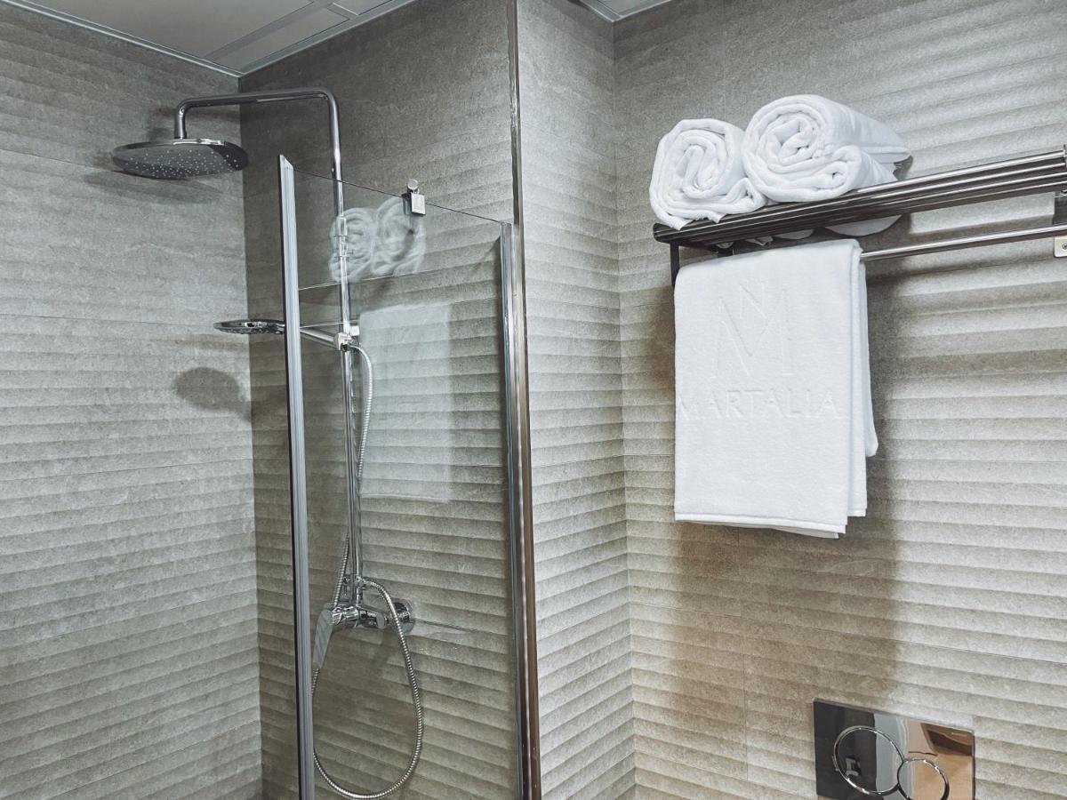 Apartamentos Martalia Namar Centro Ронда Экстерьер фото
